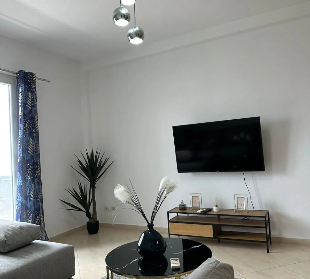 Nirvana Apartment Durrës Albania